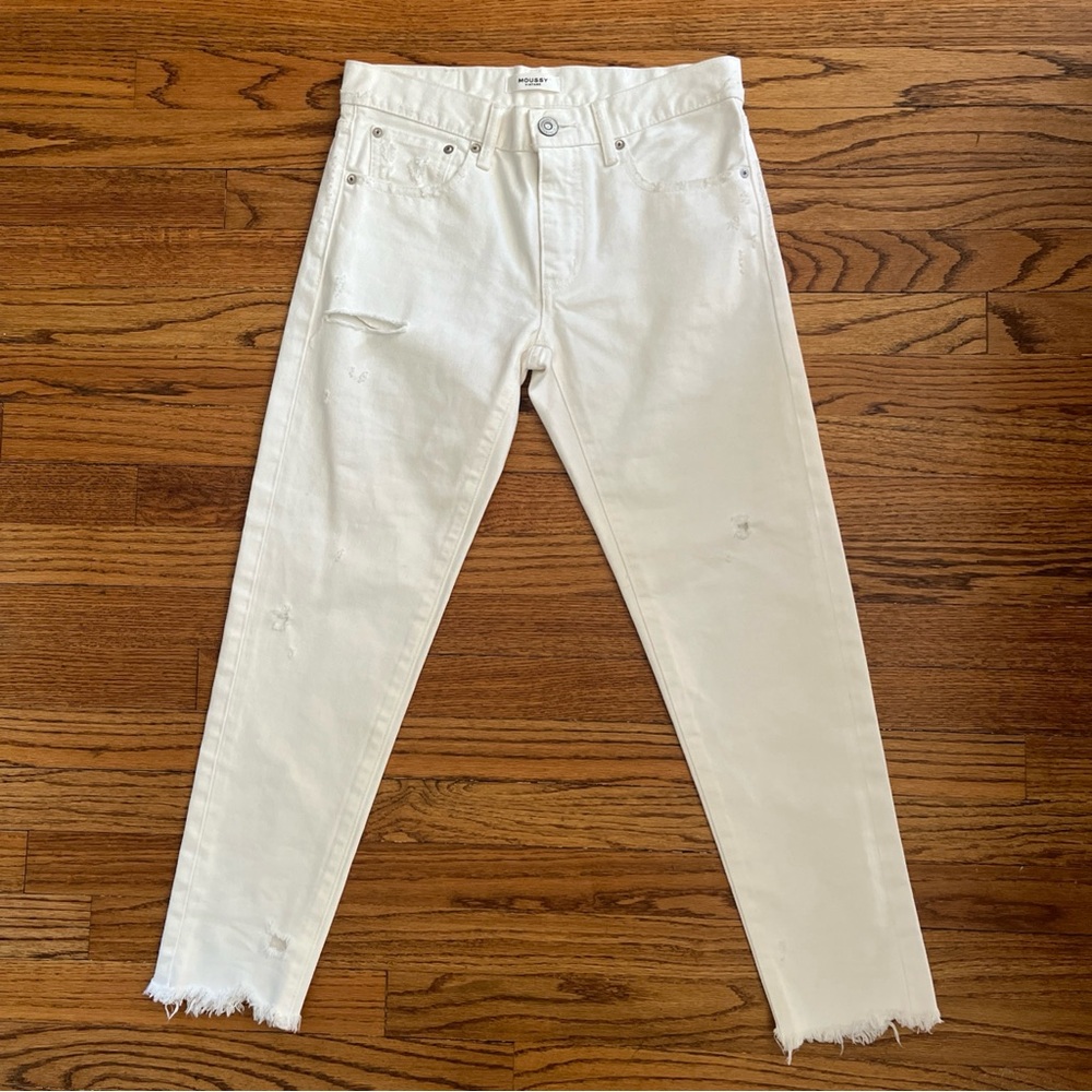 Moussy Vintage Women's Kelley Mid Rise Tapered Ankle Jeans 26 Distressed White